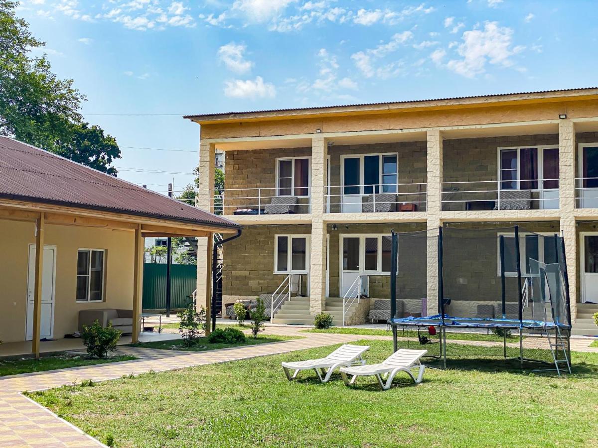 פיזונדה Guest House Harmony מראה חיצוני תמונה